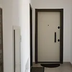 Apartament L.l Maison 2 *