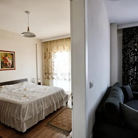 L.l Maison 2 아파트 Shkodër