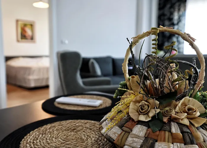 Apartament L.l Maison 2 *